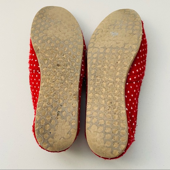 TOMS Red/White Classic Slip On Flats Size 6.5 - Picture 6 of 6